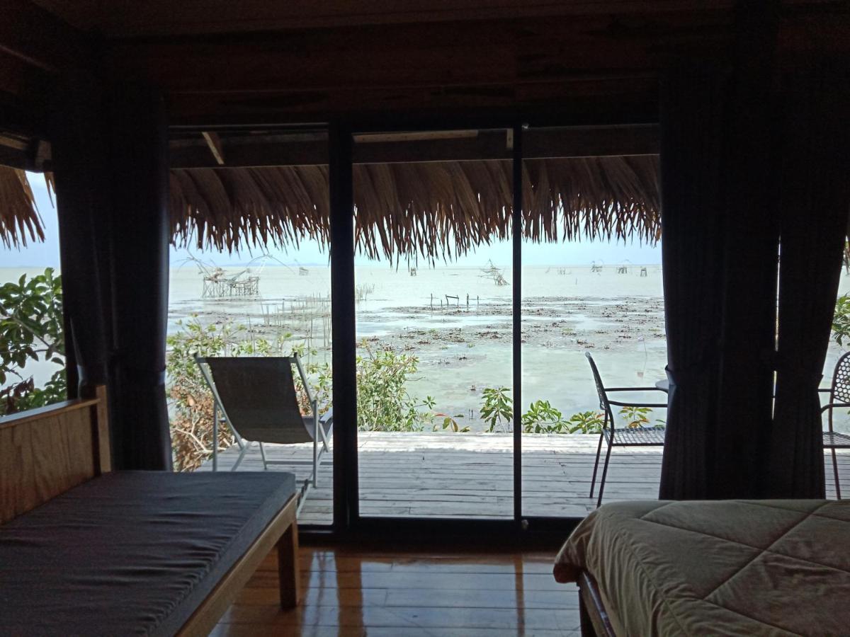Wetlandcamp บ้านชายเล Phatthalung Exterior foto
